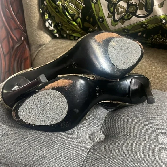 Gucci Tom Ford Era Dragon Jewel Runway Shoes - Picture 5 of 14